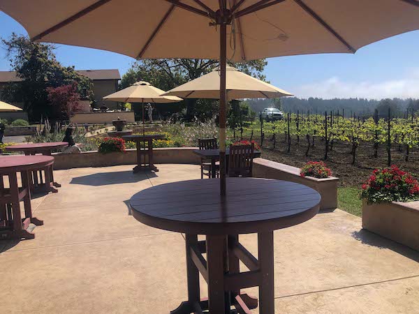 outdoor patio at dog friendly winery Soquel Vineyards