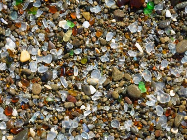 beautiful close up picture of Glass Beach in California