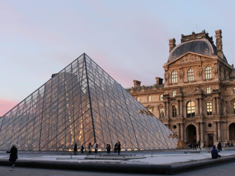 Paris Bucket List: 40 Best Things to Do in Paris in 2024